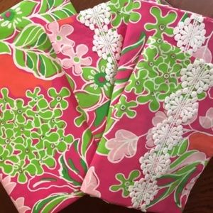 Lilly Pulitzer duvet and 2 shams
